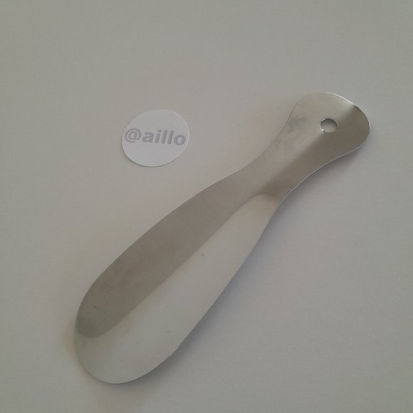 Velette Metal Shoe Horn - Picture 4 of 12